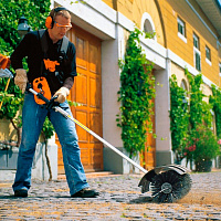 STIHL Щетка подметальная KB-KM 46017404905, 02 Насадки к комбисистемам Штиль